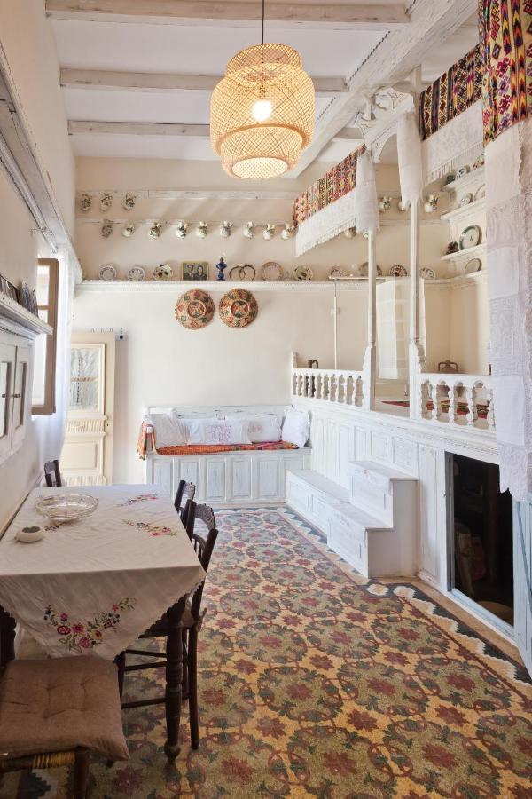 Traditional Karpathian House Menetai Экстерьер фото